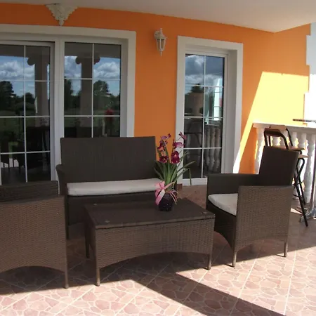 Σπίτι διακοπών Freistehendes Orange Fuer 10 Personen By Interhome Nowe Warpno